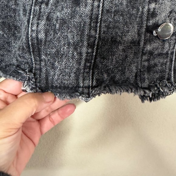 Highway Jeans Cropped Denim Jacket Raw Hem Edging Size S - Picture 3 of 12